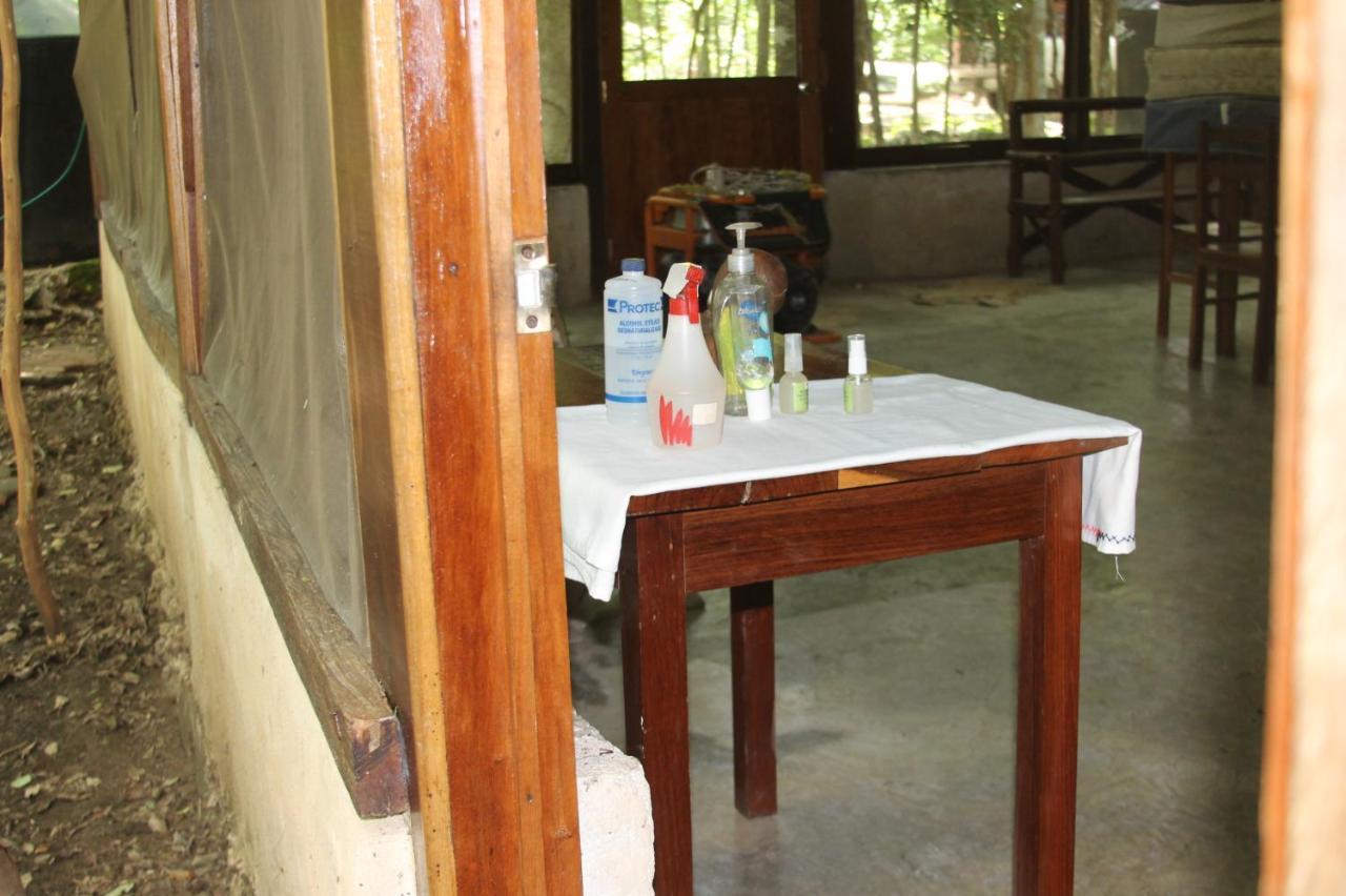 Campamento Yaax Che en Calakmul Conhuas Buitenkant foto